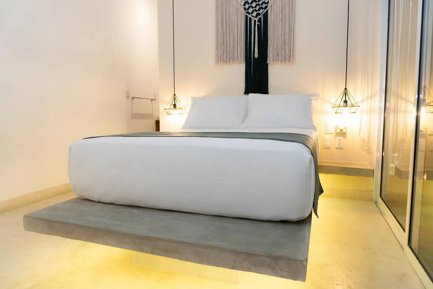 Kante Hotel - Downtown تولوم