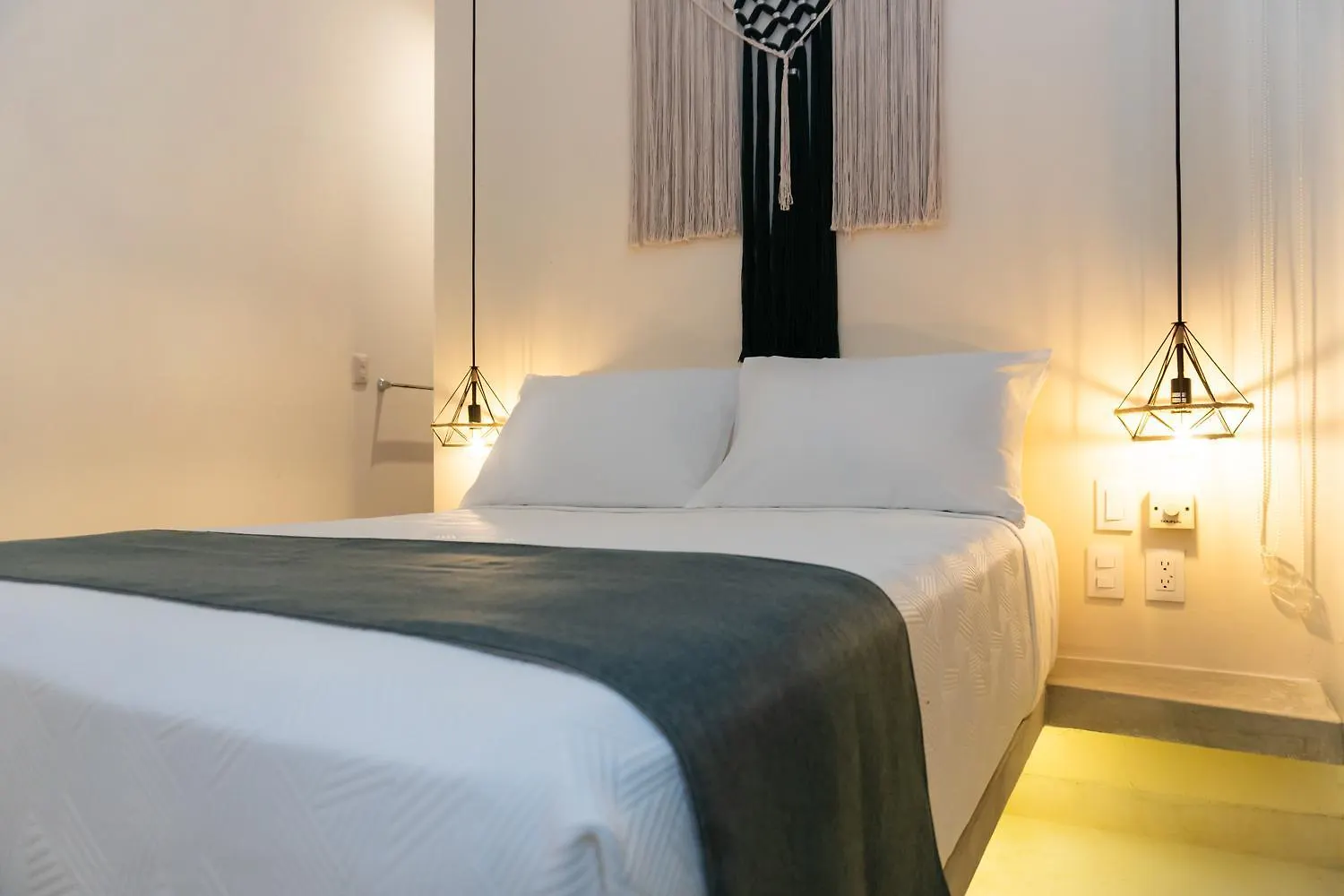 Kante Hotel - Downtown تولوم