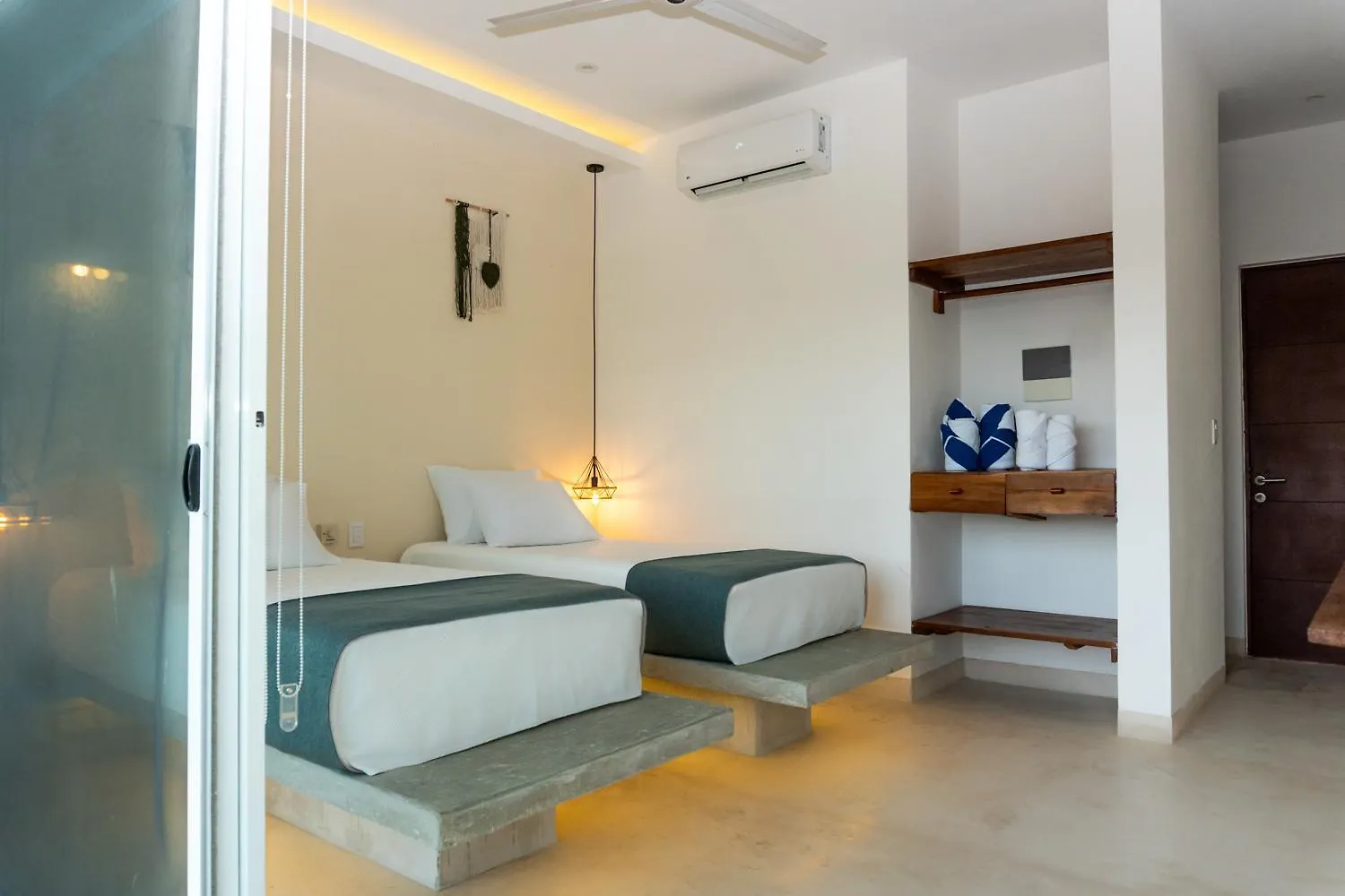 Kante Hotel - Downtown تولوم 4*,